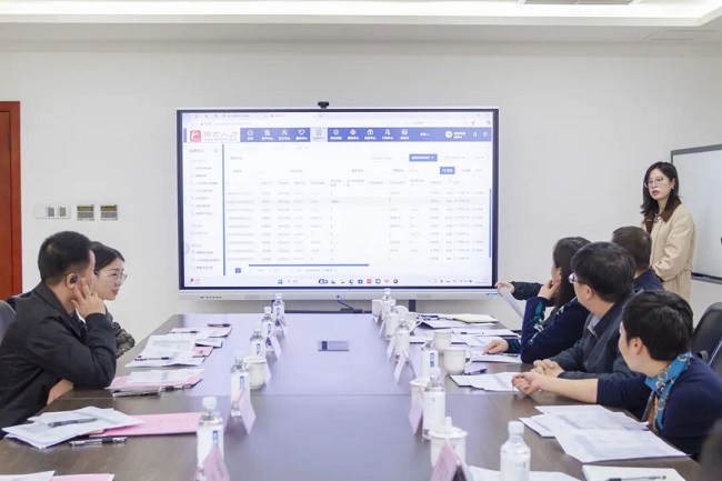 國家統(tǒng)計(jì)局服務(wù)業(yè)調(diào)查中心分析研究處處長、一級(jí)調(diào)研員展國殿一行蒞臨瑞方人力考察調(diào)研 第2張 國家統(tǒng)計(jì)局服務(wù)業(yè)調(diào)查中心分析研究處處長、一級(jí)調(diào)研員展國殿一行蒞臨瑞方人力考察調(diào)研 第2張